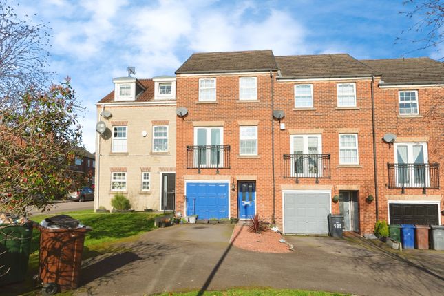Thumbnail Town house for sale in Redhill Avenue, Barnsley