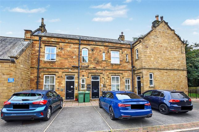 1-bed flat on Flat 6, Wellfield House, Dewsbury, £30,000