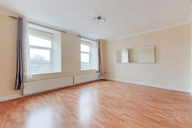 6 Ewden House, Sheffield photo 2