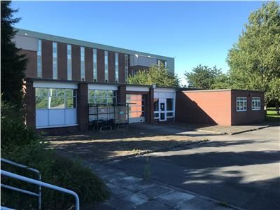 Industrial to let in Commercial Premises, Second Avenue, Redwither Business Park, Wrexham, Wrexham