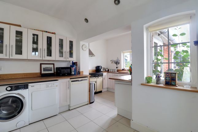 2, Prinkham Cottages Moor Lane, Marsh Green, Edenbridge photo 3