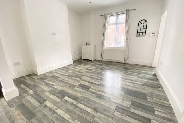 18, Twelfth Street, Peterlee photo 3