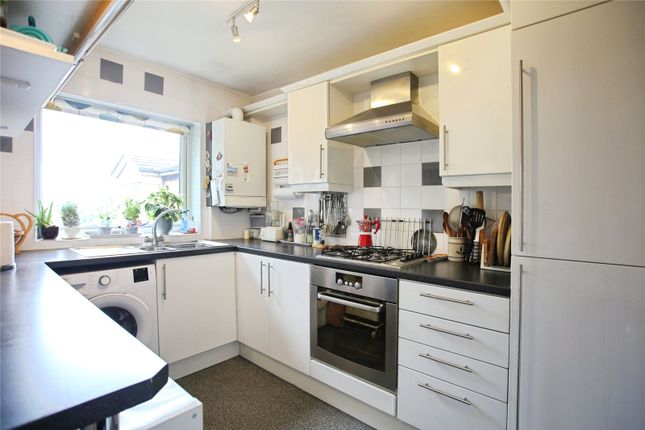 Flat 8, Stirling Court 34-36,, Heaton Moor Road, Stockport photo 4