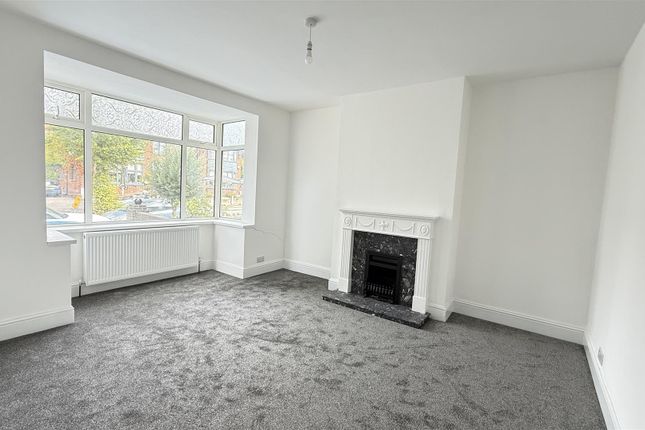 111, Wellington Hill West, Bristol photo 3