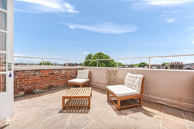 Flat 30, Ovington Court 197-205,, Brompton Road, London photo 4