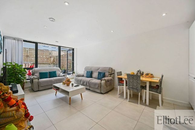 Flat 1, Emporium Court, Harrow photo 2