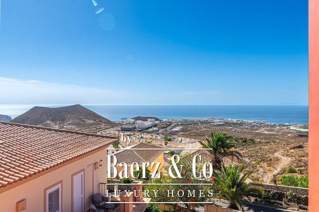 Thumbnail Villa for sale in 38652 Chayofa, Santa Cruz De Tenerife, Spain