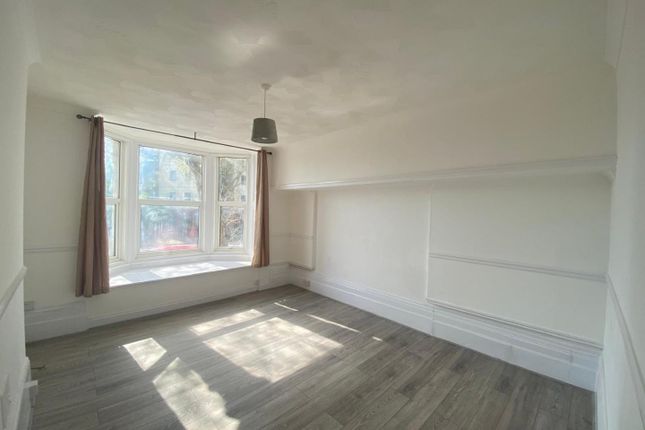 Thumbnail Flat to rent in London Road, Hilsea, Portsmouth