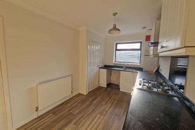 2a, High Street, KNOTTINGLEY photo 3