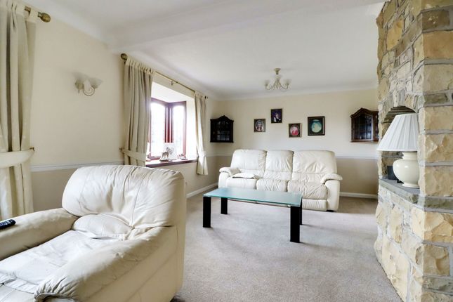 66 Doncaster Road, Doncaster photo 4