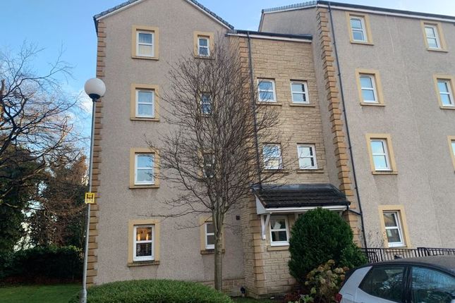 Thumbnail Flat for sale in Provost Kay Park, Kirkcaldy