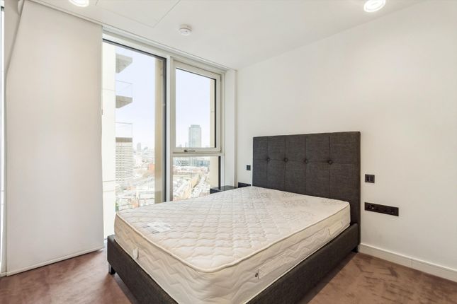 Flat for sale in Casson Square, London