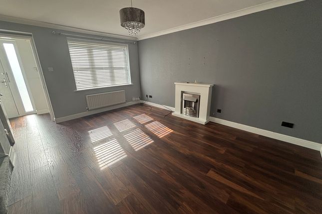 20 Elwood, Harlow photo 5