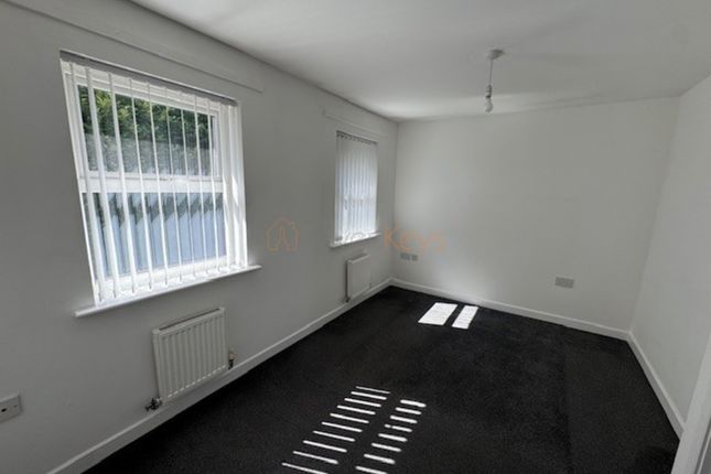 5 Simonside Road, Blaydon-on-Tyne photo 5