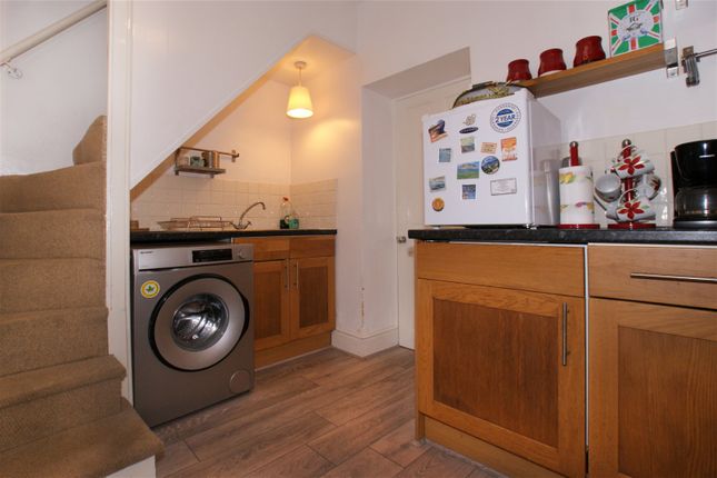 Terraced house for sale in Buxton Terrace, The Hollow, Holloway