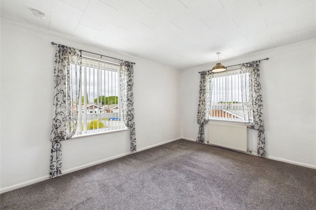 66a, Broom Knoll, Colchester photo 3