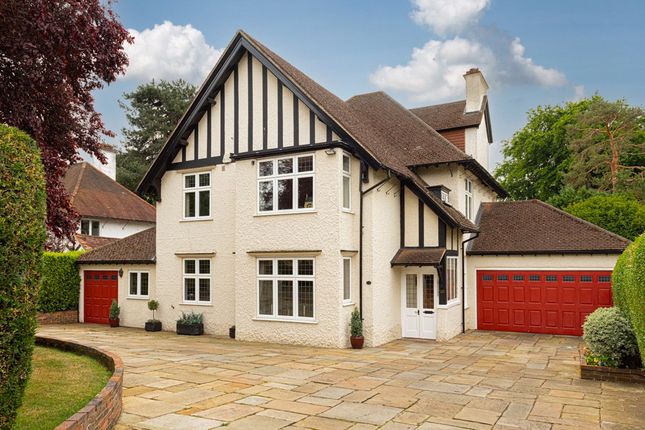 Thumbnail Detached house for sale in Peaks Hill, Purley, Surrey