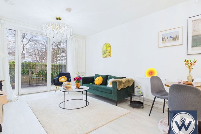 9 Laurina Apartment,10 Carnation Gardens, Nestles Avenue, London photo 4