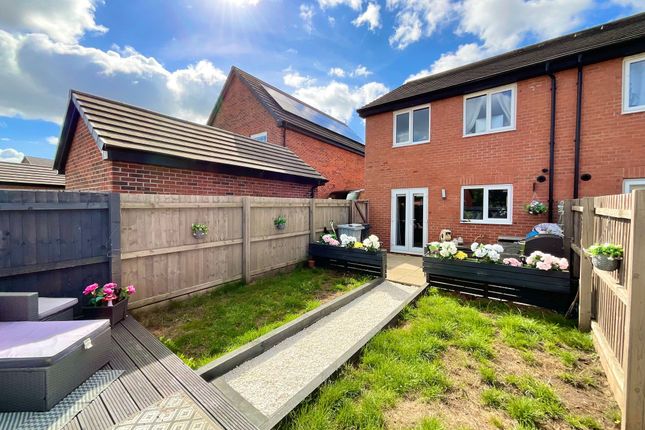 8 Charles Kirk Place, Crewe photo 4
