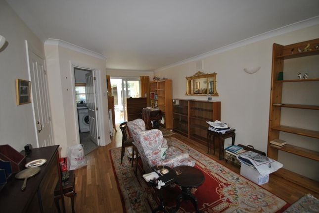 17A, Woollards Lane, Great Shelford photo 2