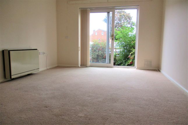 9, Sovereign Court, Henry Street, Gloucester photo 4