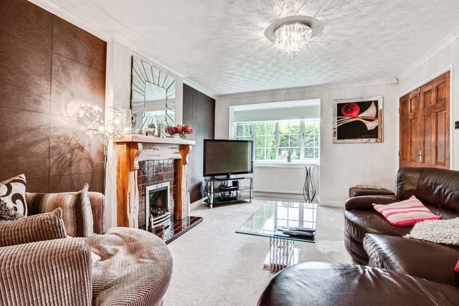 17, Meadowcroft Road, WAKEFIELD photo 2