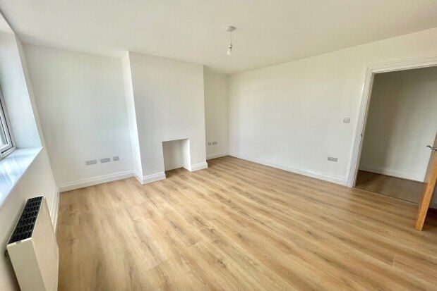 Flat to rent in 709 Christchurch Road, Bournemouth