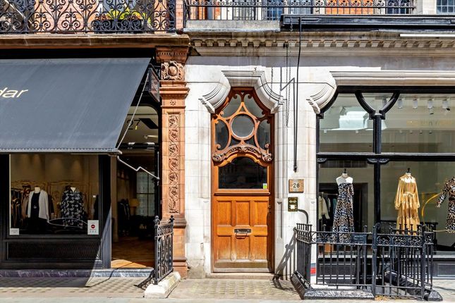 Garden Flat, 26, Mount Street, London photo 3