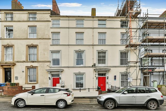 Thumbnail Flat to rent in Castle Road, Scarborough, North Yorkshire