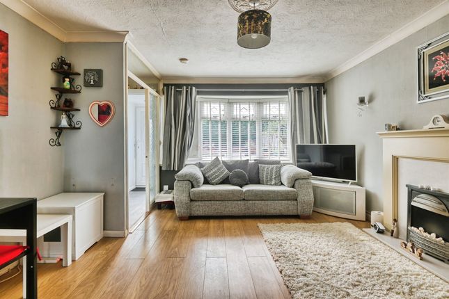Heathmere Drive, Birmingham photo 3