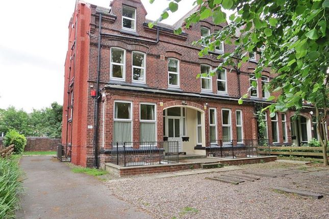 Thumbnail Property to rent in North Grange Road, Headingley, Leeds