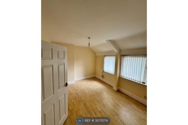 Princess Avenue, St. Helens photo 4
