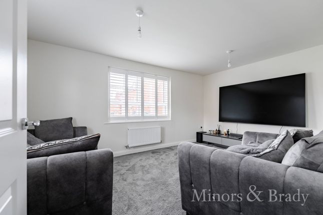 2 Gallard Way, Norwich photo 2