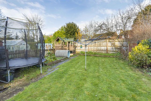 Semi-detached house for sale in Springfield Close, Watlington