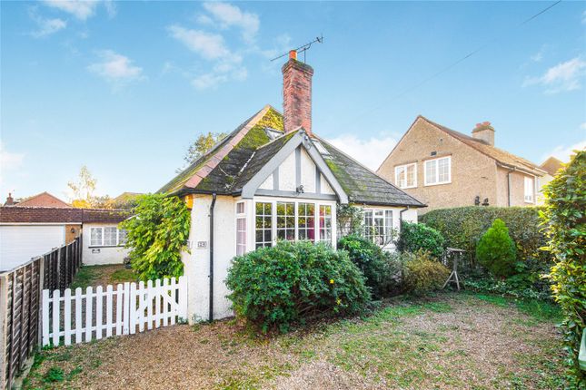 3-bed-bungalow-for-sale-in-cross-lanes-chalfont-st-peter-gerrards