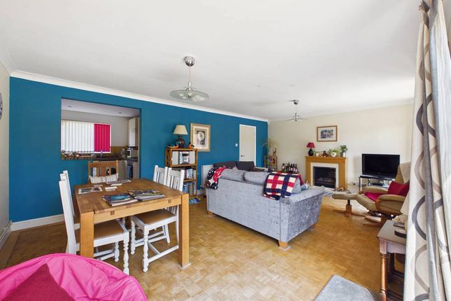 4A,, Dellwood Avenue, Suffolk photo 4