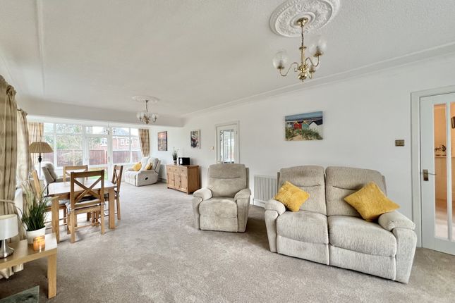 9, Village Way, Bispham photo 4