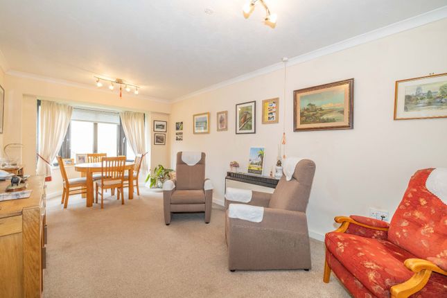 27 Court Place,, Castle Hill Avenue, Kent photo 2