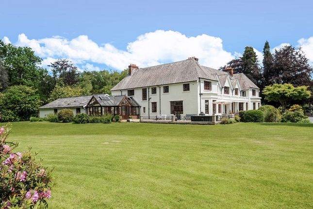 Country house for sale in Nantgaredig, Carmarthen