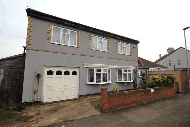 3-bed house on 39, Lynton Road, Peterborough, £250,000