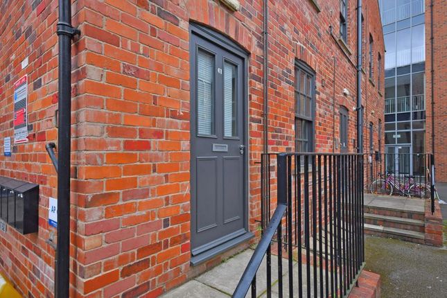 Thumbnail Studio to rent in Furnace Hill, Sheffield