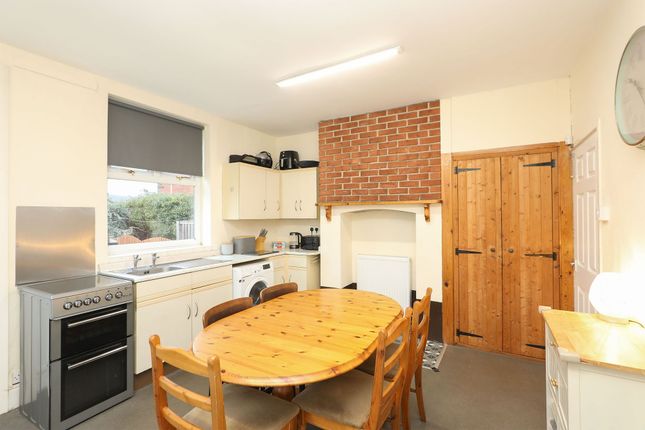 2 Bankfield Road, Sheffield photo 3