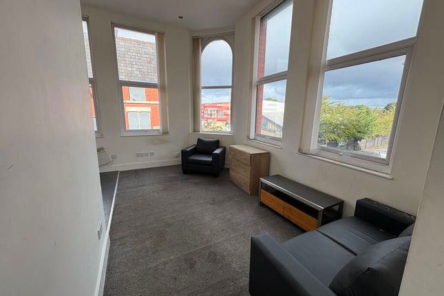 Flat 10 - 158, Earle Road, Liverpool photo 3