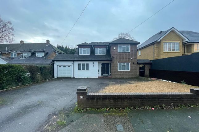 Thumbnail Detached house to rent in Birchdale, Gerrards Cross