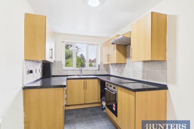 87, Ash Grove, Hull photo 2