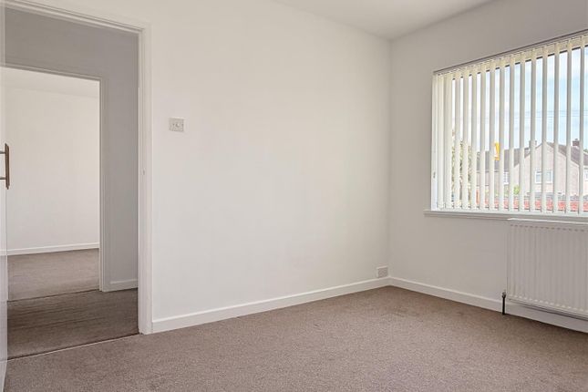53, Capel Road, Llanelli photo 4