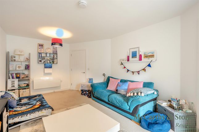 2 Thomas Wolsey Place, Lower Brook Street, Ipswich photo 4