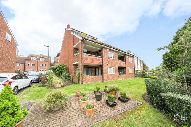 Flat for sale in Hildenlea Place, Bromley