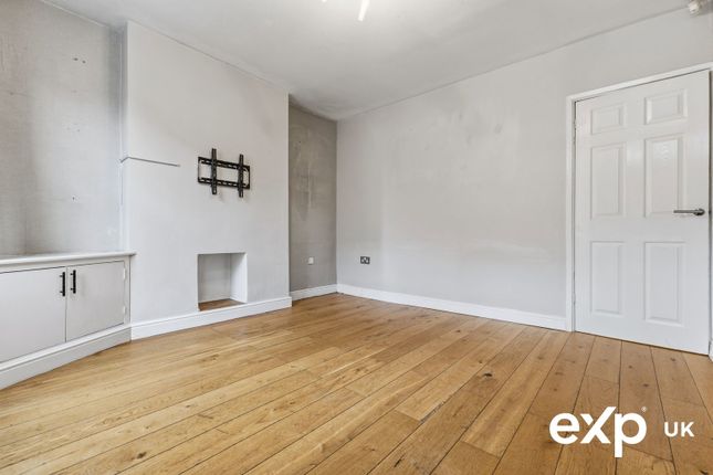 42, Latham Street, Nottingham photo 4