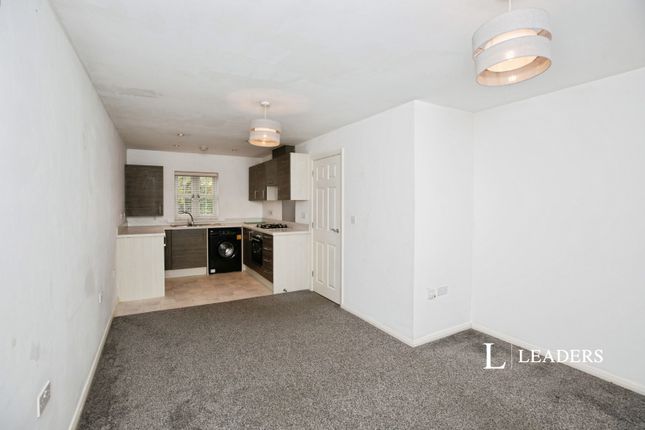 8, Hawks Road, Lincoln photo 4